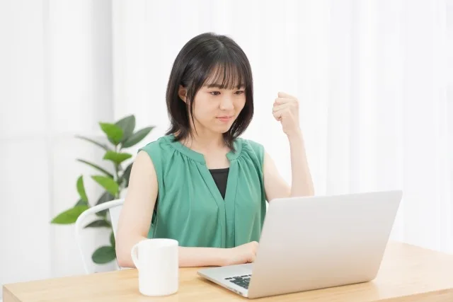 初回無料のメール占いで恋愛の悩みをスッキリ解決！2025年最新おすすめガイド