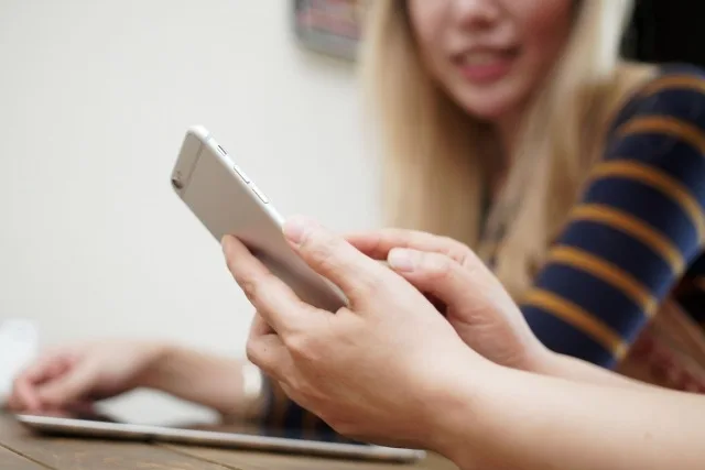 無料占いは危ない？安全な占いの選び方とおすすめ3選